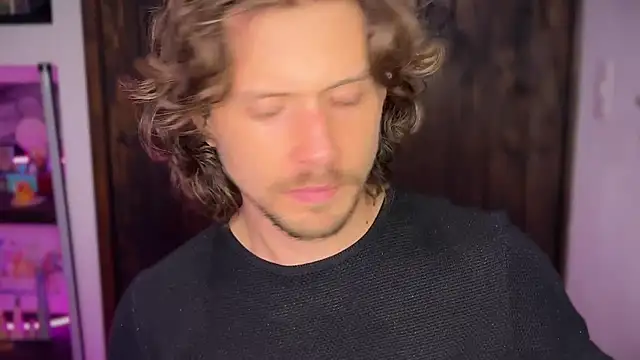 mcklister_kinky_feets