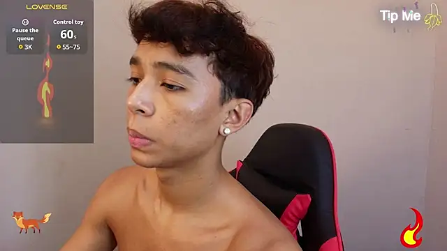 Little_Twink19x