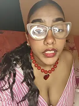 Isa_boobs23