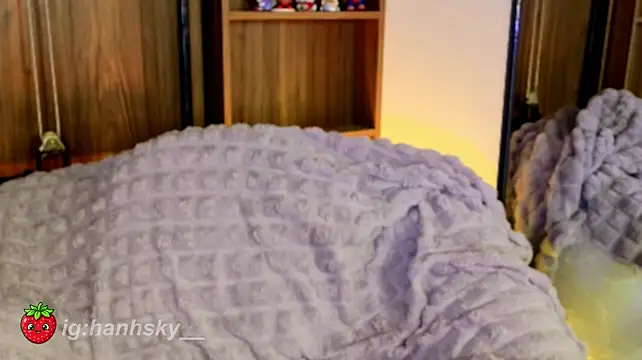 HannahSky_