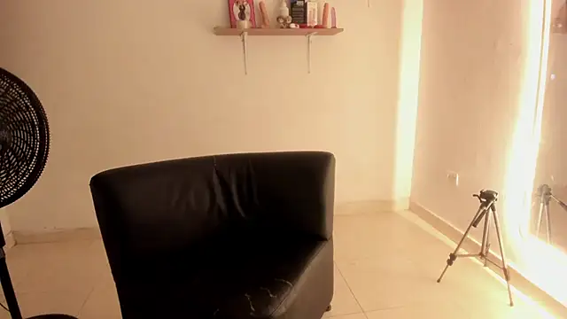 lil_misty live cam on StripChat