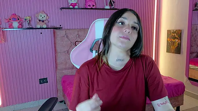 Brendaa_Paarker live cam on StripChat