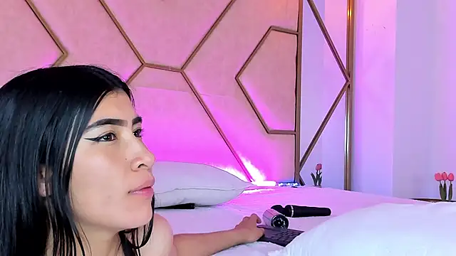 siara_and_zoe webcam