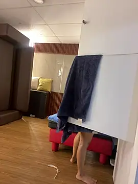 Eva_Feller69