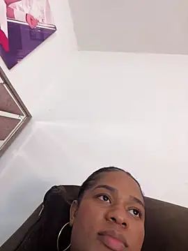 Vicky_deep_x