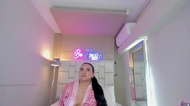 Noa_Foxx