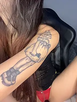 Kitty_dolly
