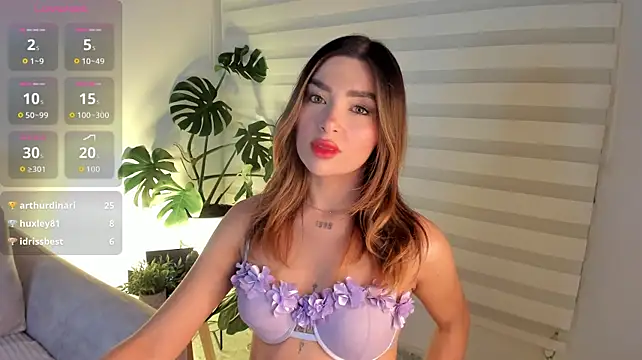 AlleCollins live cam on StripChat