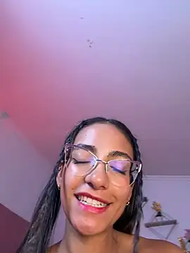 elegant__rouse webcam
