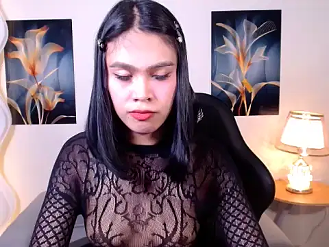 kylie_cum27