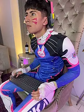 AndyJustgame_ live cam on StripChat