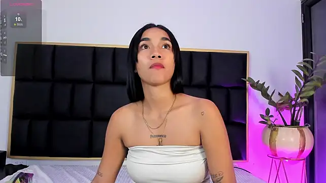 Lia_vuelvet