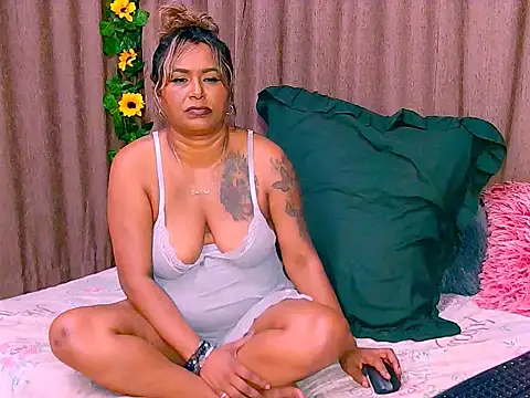 indiansparkle live cam preview