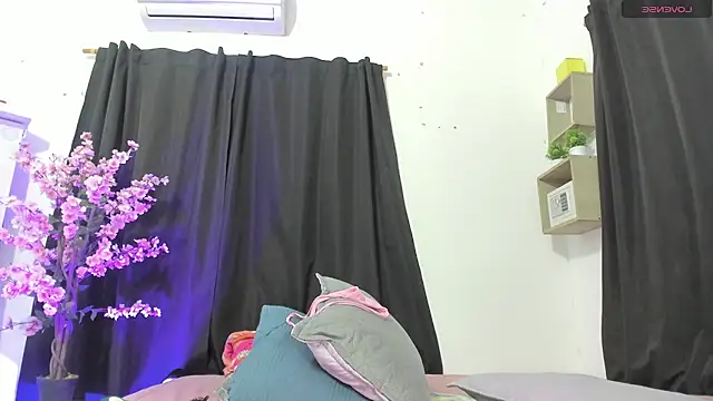 Emyiii