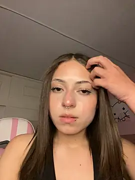 PrettyAmber live cam