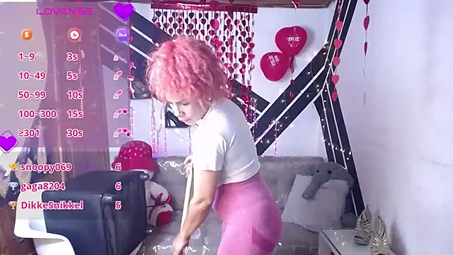 iris_blake_vc live cam on StripChat