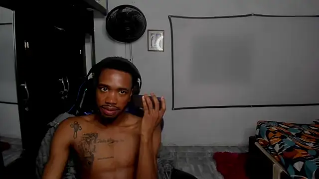 Kofi_exotic_2