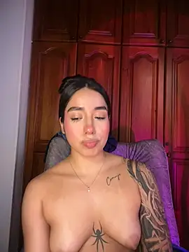 KaditaNavarro