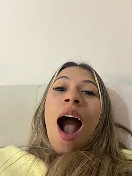 Mia_Rosee1