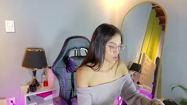 Isa__Lu webcam