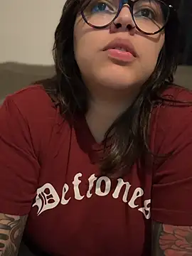 miacanela_xo