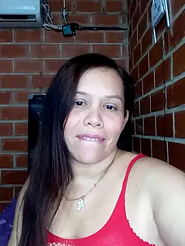 alexandra-queen2