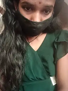 Desi_Couple_P live cam on StripChat