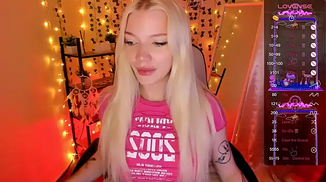 AnyaTaylor_ webcam