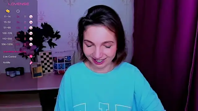 KindHazelHere_ webcam