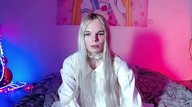 モデル: Emily_Nyaffee