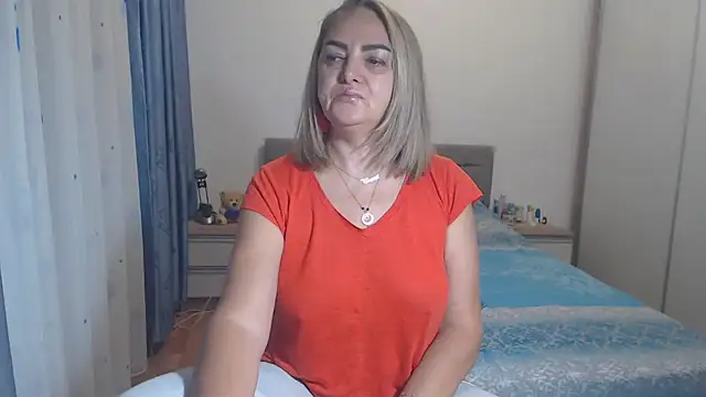 MatureDiana