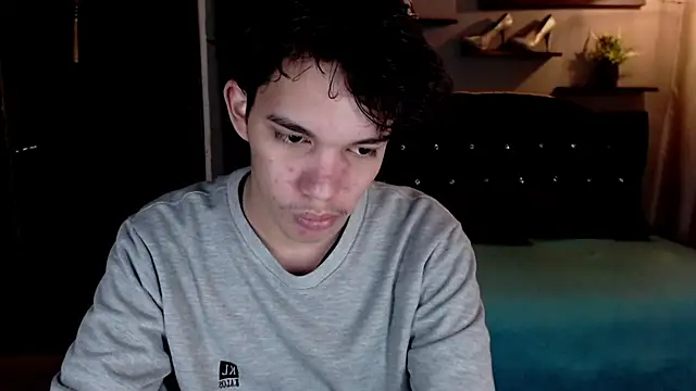 haku_nayro webcam
