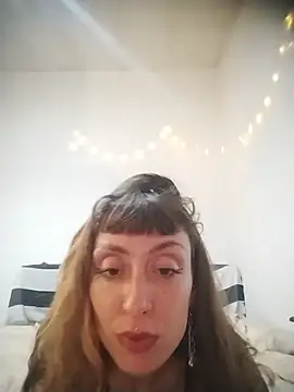 SophiaAmapola live cam on StripChat