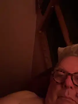 CharlieWeaver22 webcam