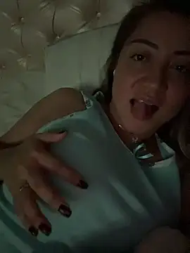 officialrosevelvett live cam on StripChat