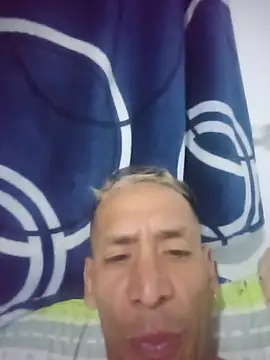 Elmono__1 webcam