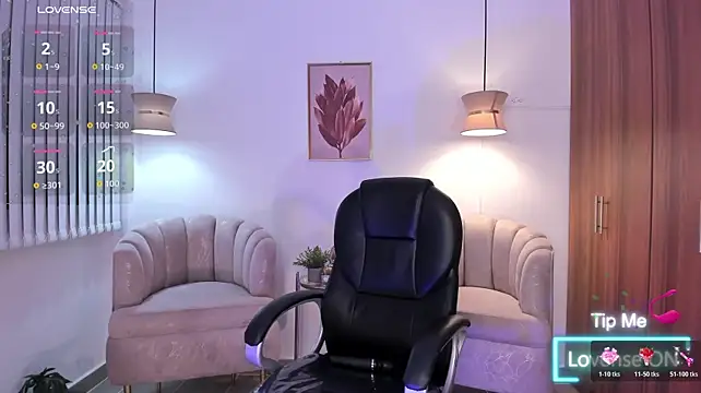 sarita_evanss