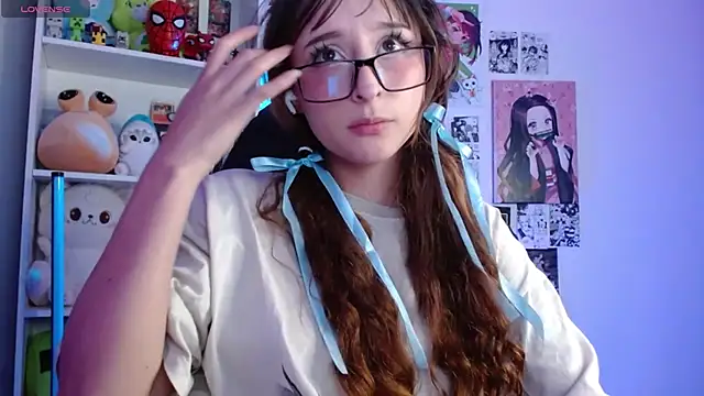 CelesteAyase webcam