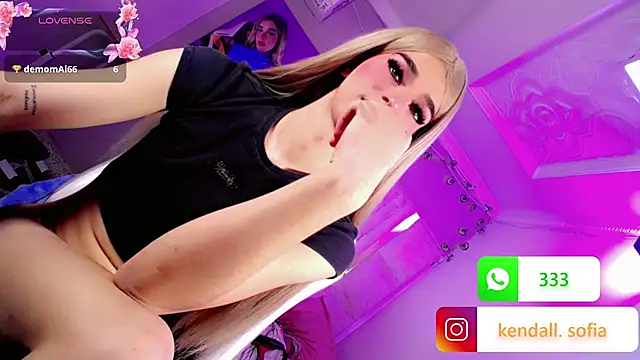 Sophiaa_doll_