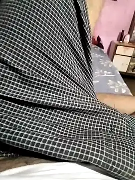 sudhirsexyj (Ask my age) - Full nude bath wife show