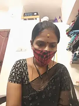Tamil_Yalini12
