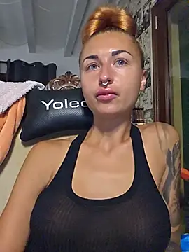 kylie_blck (F young) - Flash Tits+LivePic+1SurpriseVideo