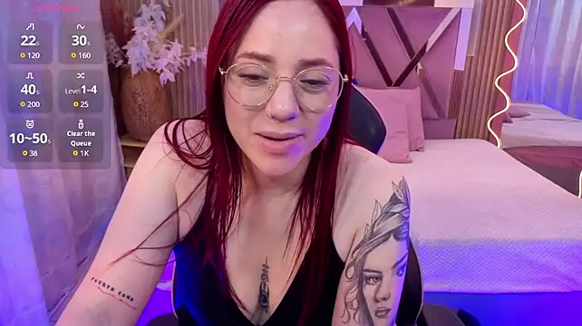 ANNE_TAY1