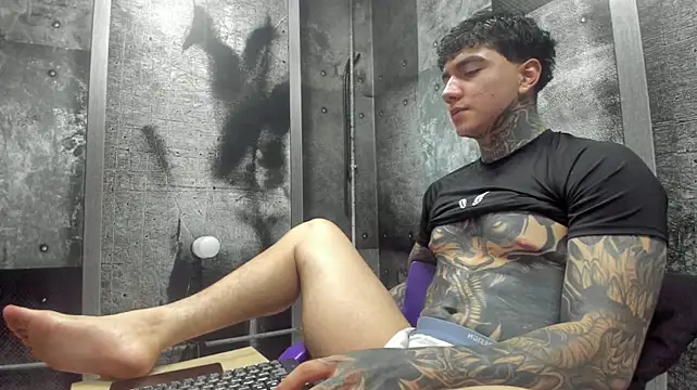 Gury_tattoo live sex cam
