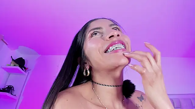 emili_clark