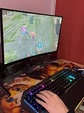 Felicia_smok3