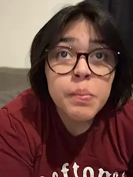 miacanela_xo's live room