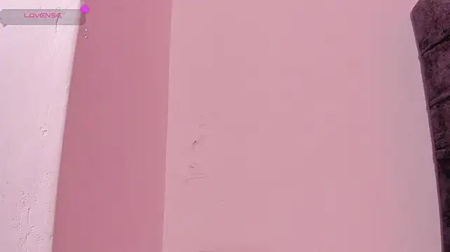 MissCurvyTop