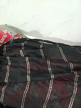 Hot_Riya_999