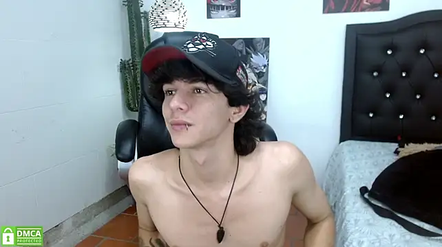 AmethystShadow17 live sex cam